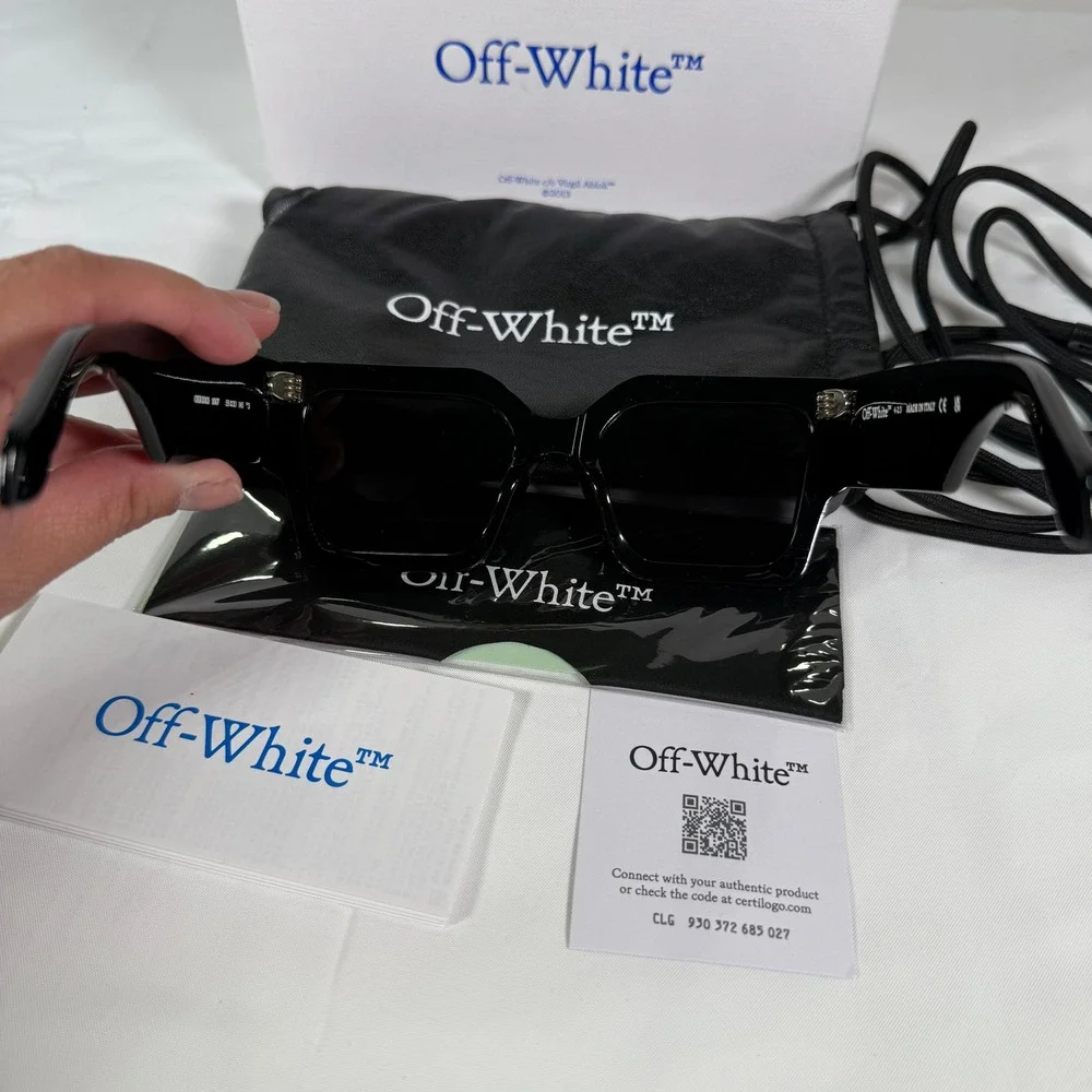 Off-White Cady Sunglasses OERI003 1007 Black Gold Ivy Arrow Square Made in Italy